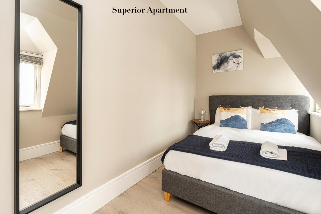 Superb Apartments Opposite Edgware Road Station London Exterior photo