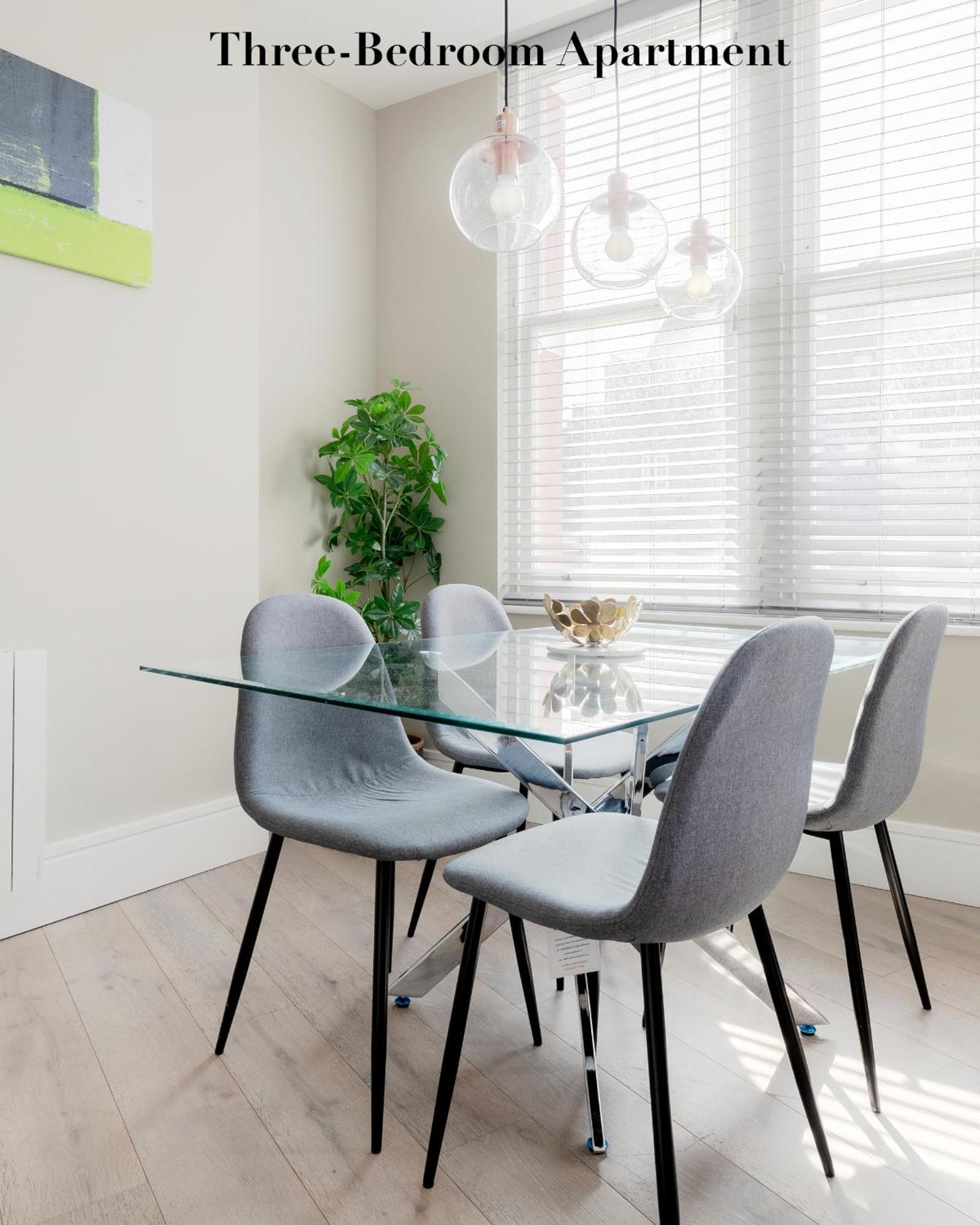 Superb Apartments Opposite Edgware Road Station London Room photo