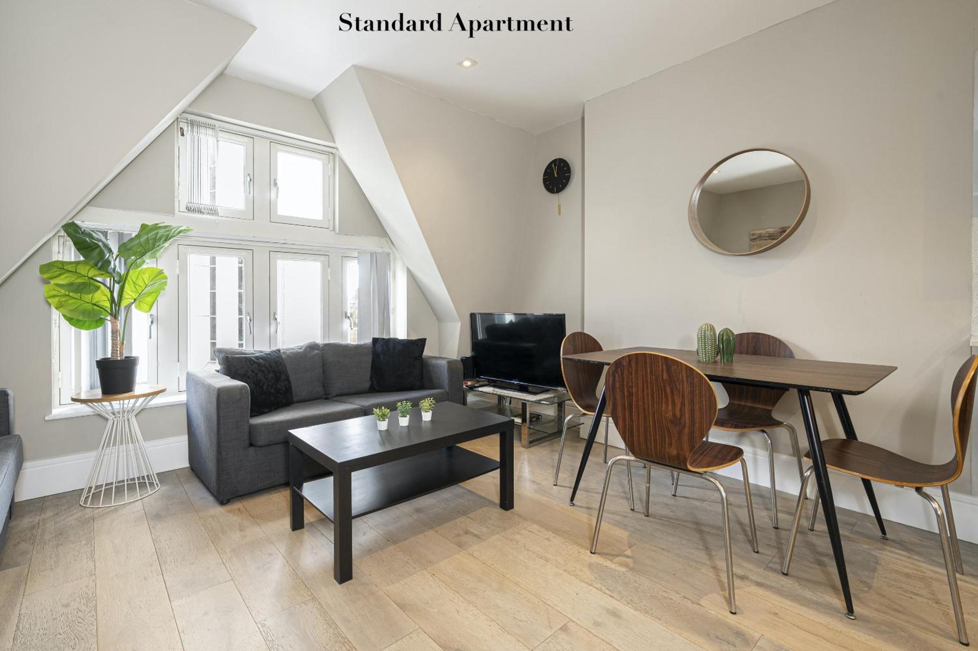 Superb Apartments Opposite Edgware Road Station London Room photo